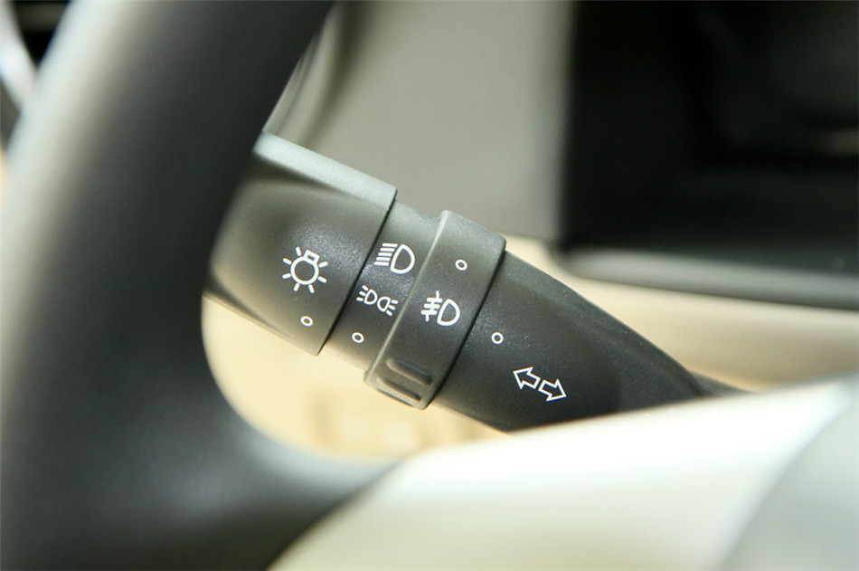 2013 350S 1.5L AT Ѹ 