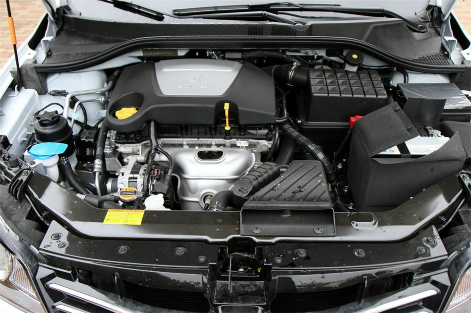 2013款 350S 1.5L AT 迅达版 引擎底盘