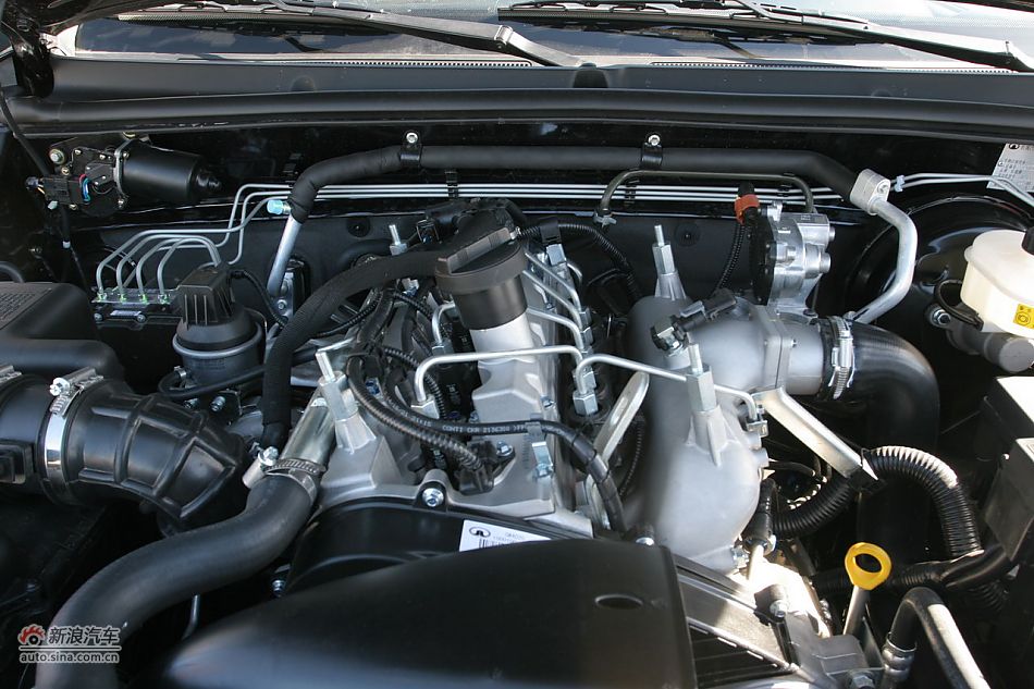 哈弗H5绿静2.0T柴油发动机