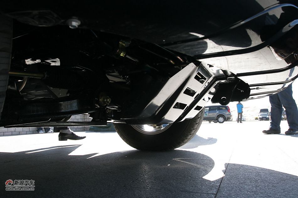 哈弗H5绿静2.0T底盘悬挂