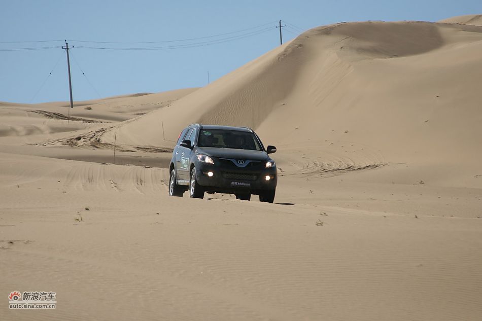 哈弗H5绿静2.0T沙漠河滩体验