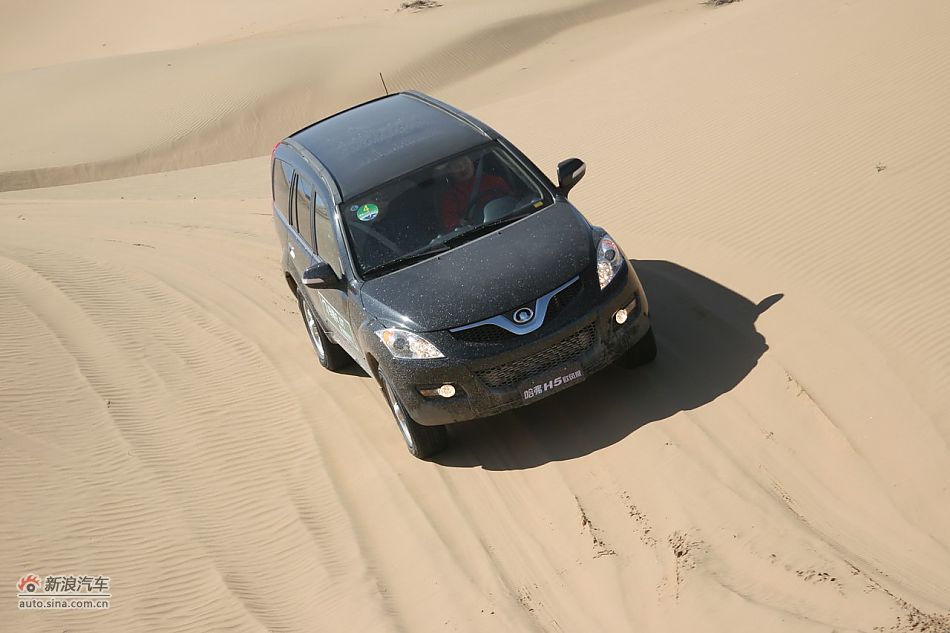 哈弗H5绿静2.0T沙漠河滩体验