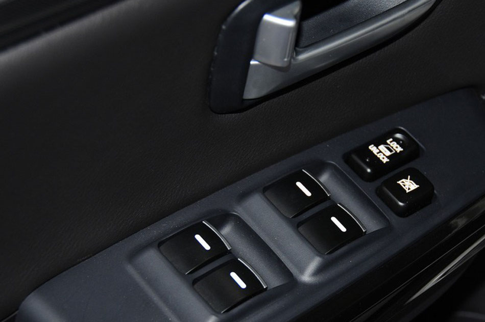 2013款 基本型 空间