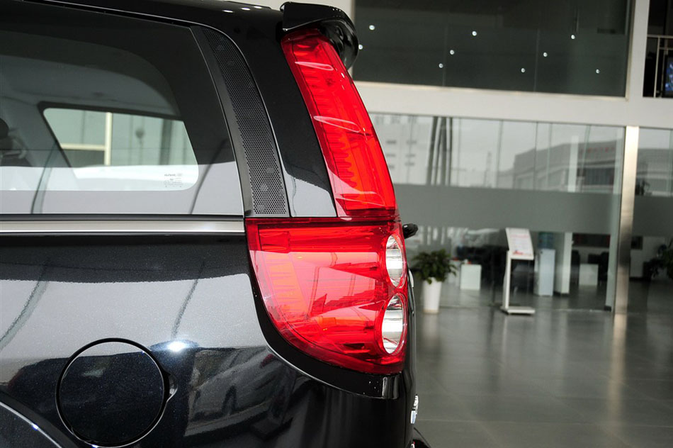 2015款 2.0T 手动四驱精英型 其他细节