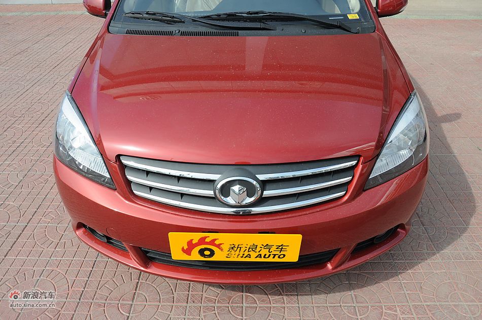 2012款腾翼C30 1.5手动豪华型