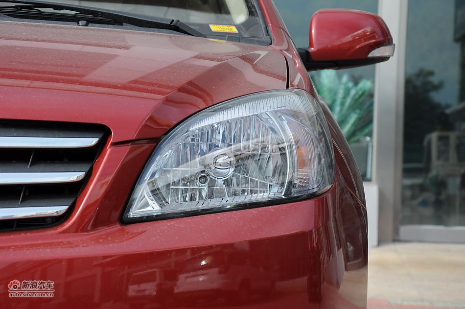 2012款腾翼C30 1.5手动豪华型