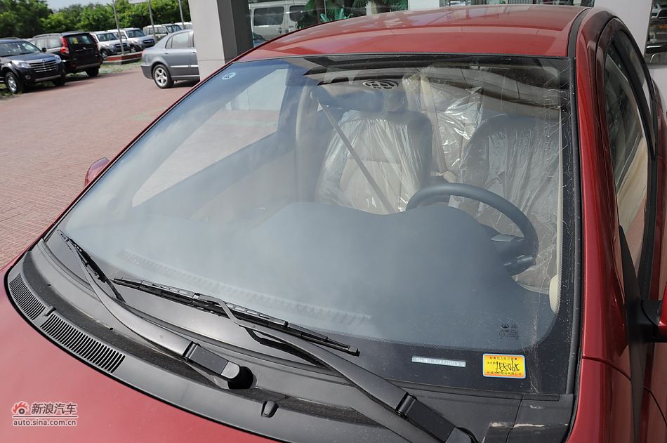 2012款腾翼C30 1.5手动豪华型