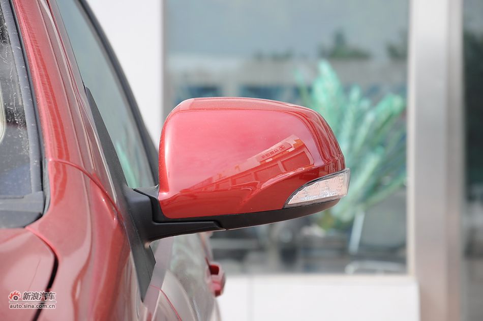 2012款腾翼C30 1.5手动豪华型