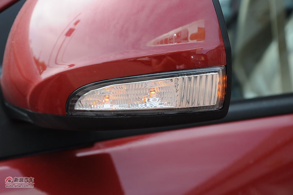 2012款腾翼C30 1.5手动豪华型