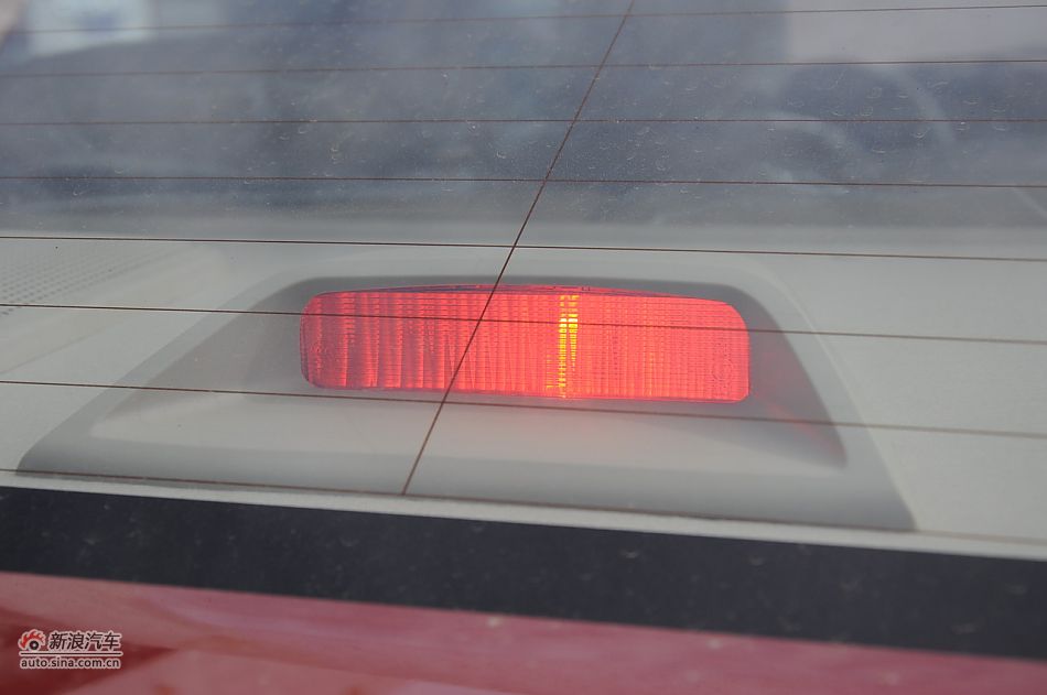 2012款腾翼C30 1.5手动豪华型