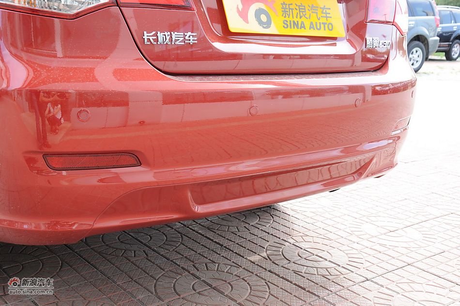 2012款腾翼C30 1.5手动豪华型