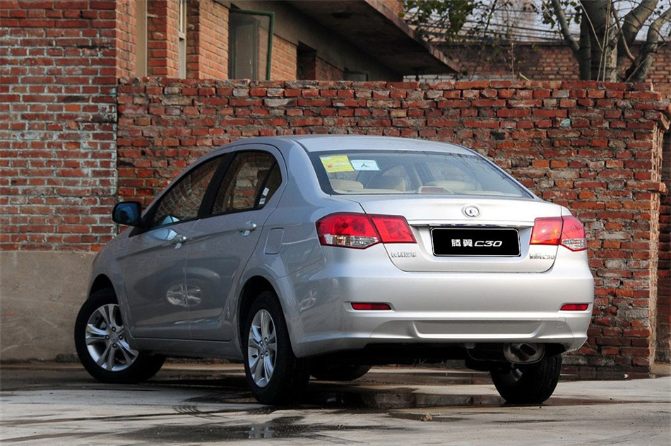 长城C30 2013款 1.5L MT 舒适型 外观 