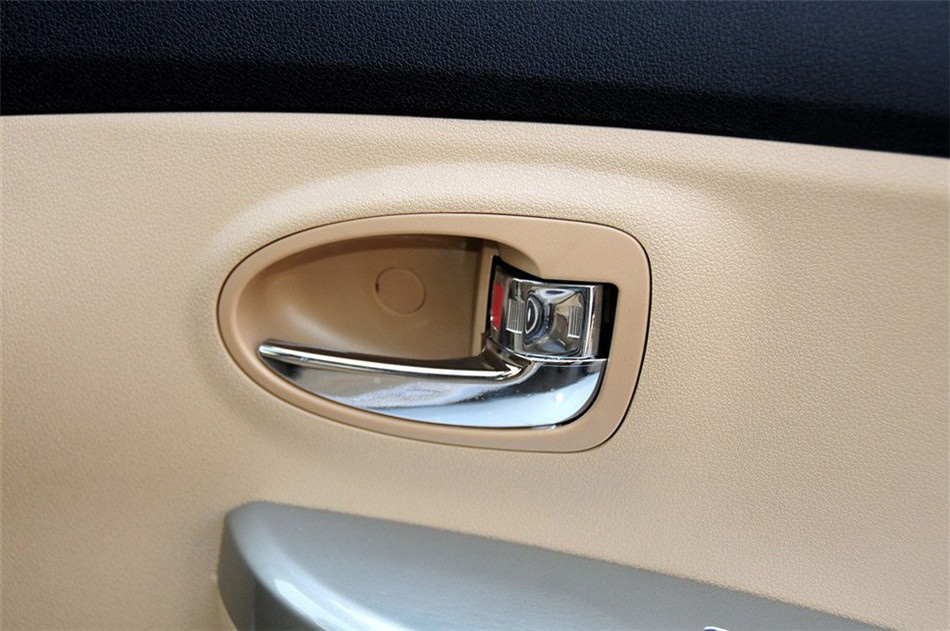 长城C30 2013款 1.5L MT 舒适型 空间