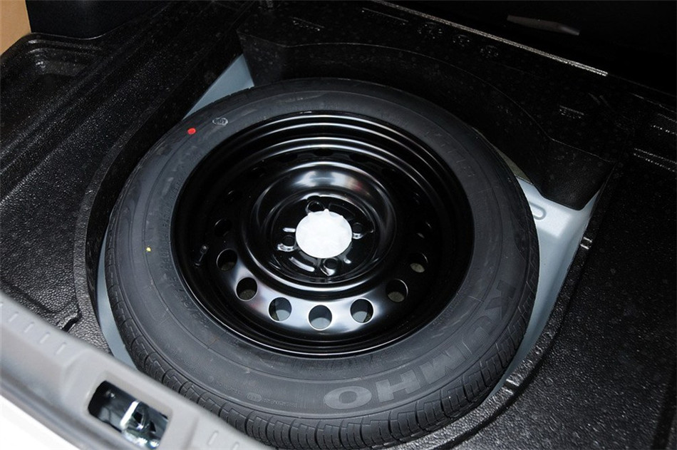 长城C30 2013款 1.5L MT 舒适型 细节