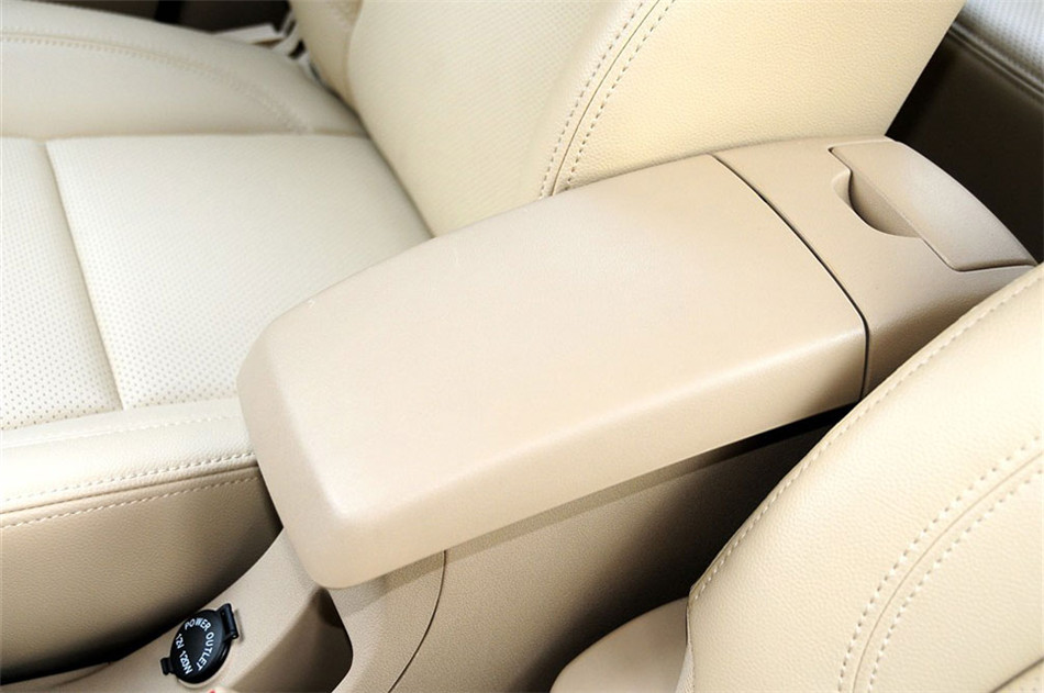 长城C30 2013款 1.5L MT 豪华型 空间