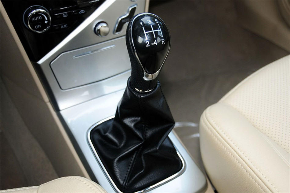 长城C30 2013款 1.5L MT 豪华型 内饰