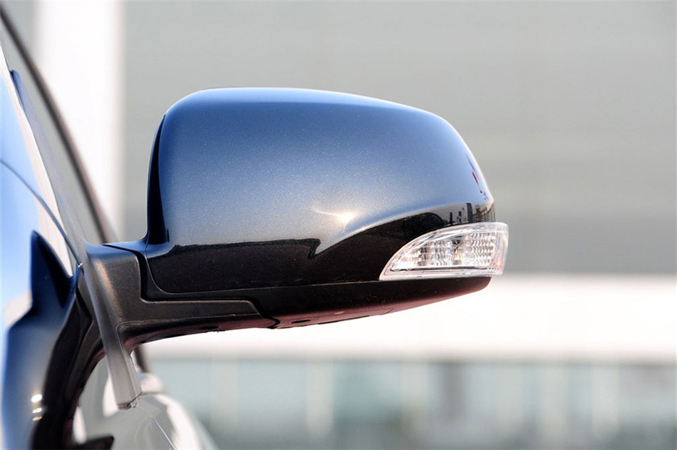 长城C30 2013款 1.5L MT 豪华型 细节