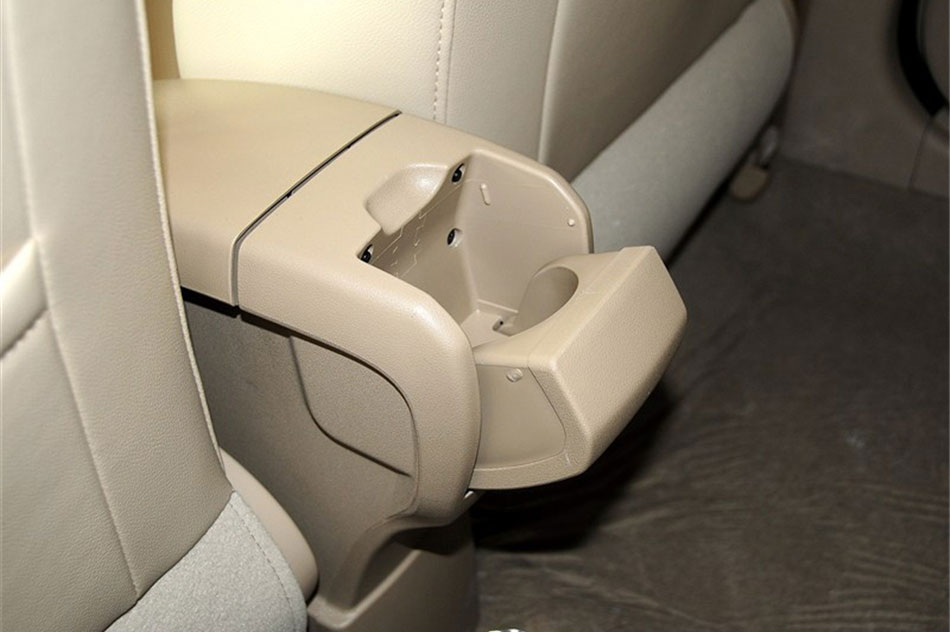 2013款长城C30 新视界版 1.5L 手动智尚型