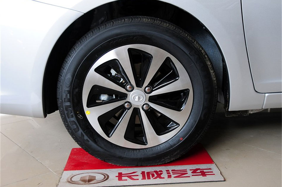 2013款长城C30 新视界版 1.5L 手动智尚型