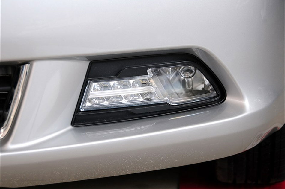 2013款长城C30 新视界版 1.5L 手动智尚型