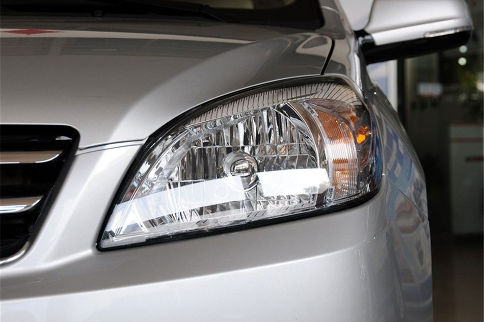 2013款长城C30 新视界版 1.5L 手动智尚型