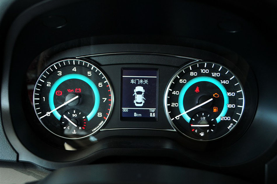 2015款 1.5L 手动豪华型 内饰