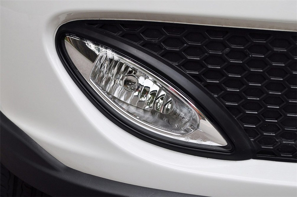 CROSS 2011 1.3L AMT ϸ