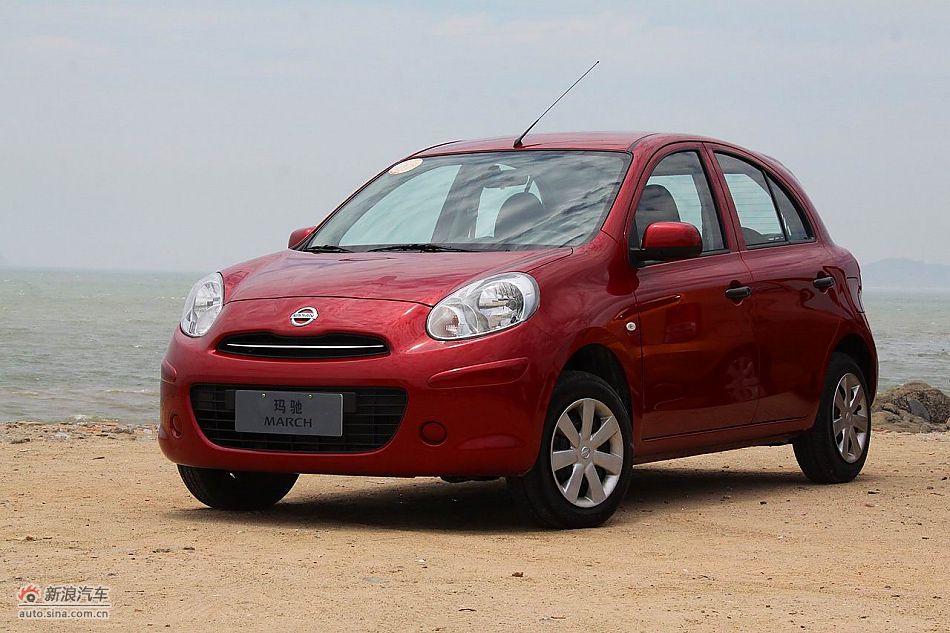 东风日产玛驰外观
