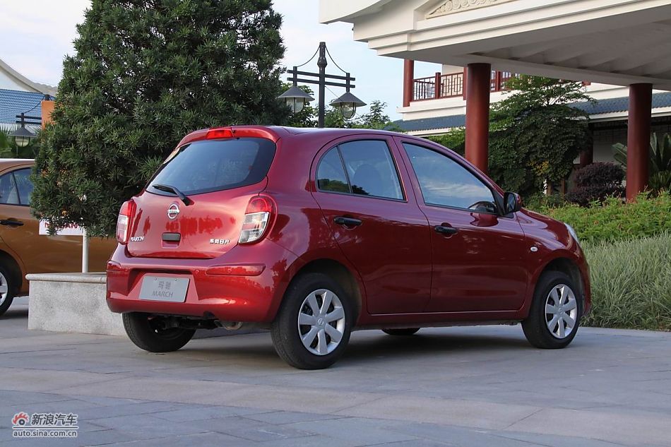 东风日产玛驰外观
