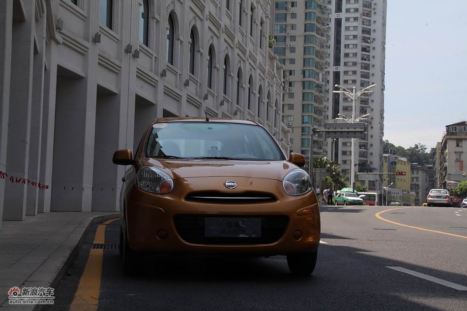 东风日产玛驰外观