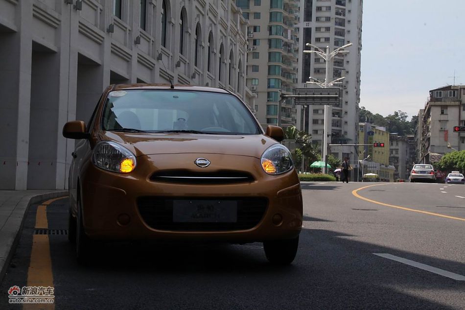 东风日产玛驰外观