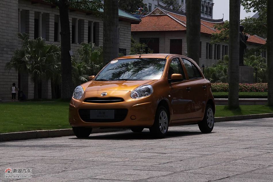 东风日产玛驰外观