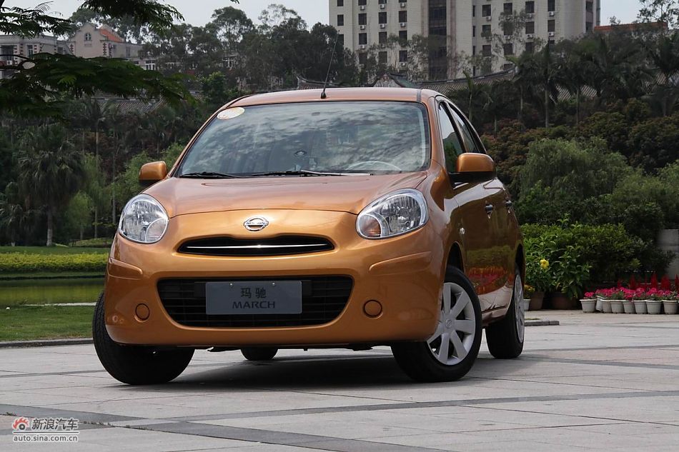 东风日产玛驰外观