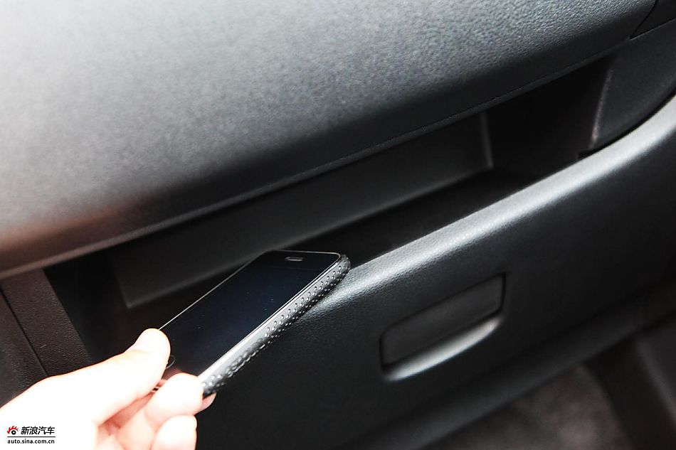 东风日产玛驰march内饰图片