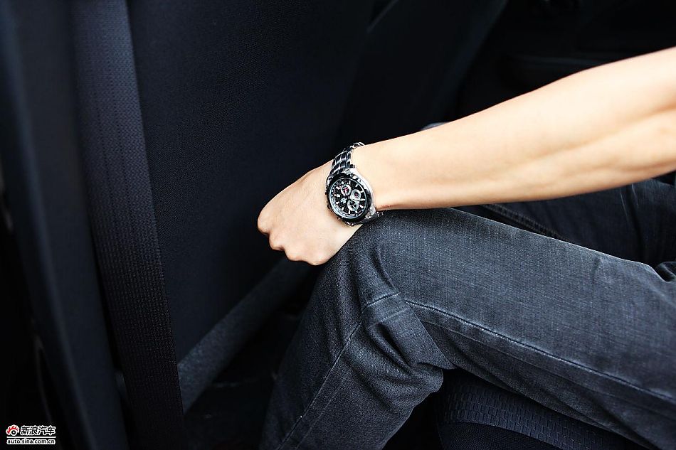 东风日产玛驰march内饰图片