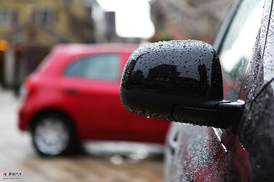 东风日产玛驰march外观图片