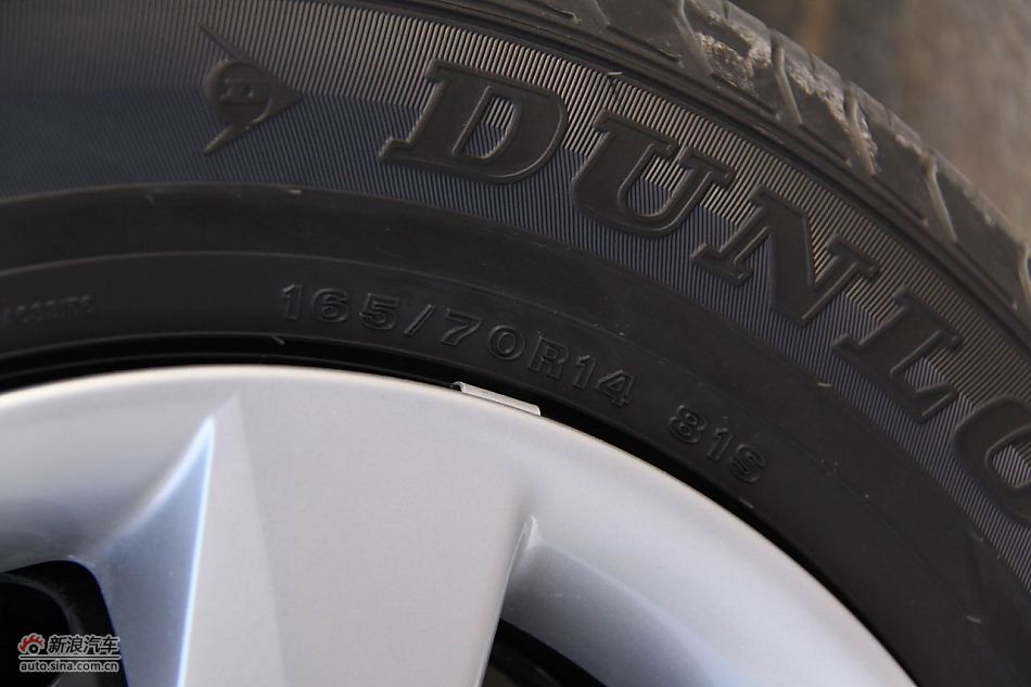 东风日产玛驰外观