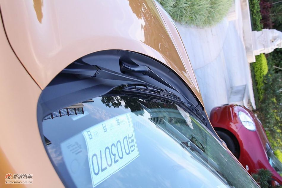 东风日产玛驰外观