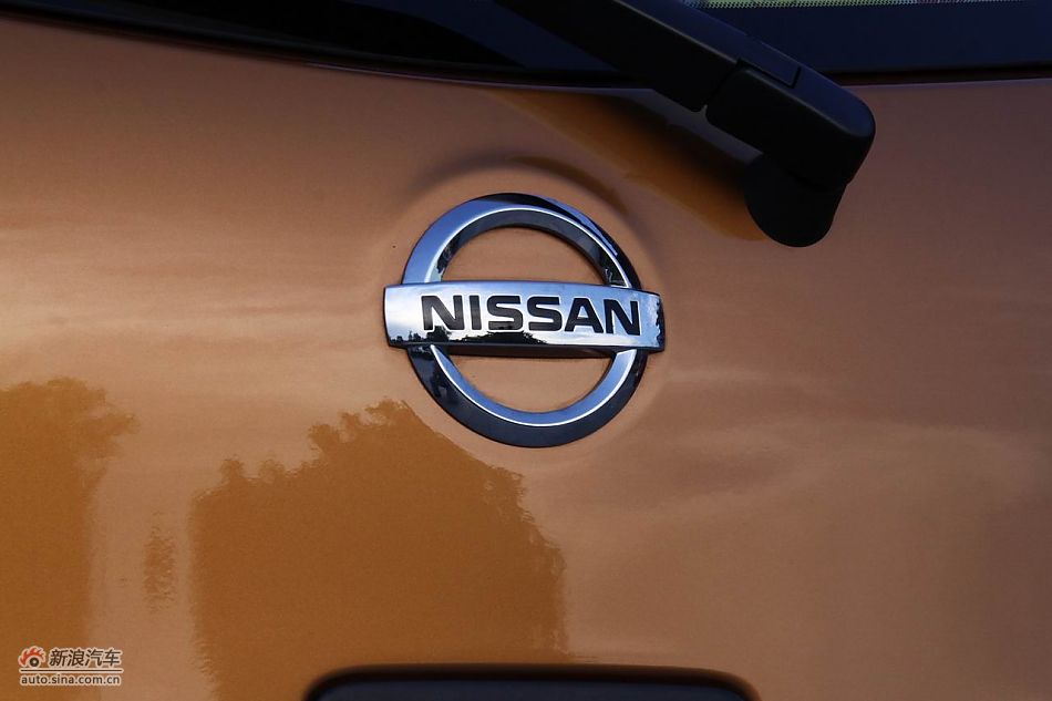 东风日产玛驰外观