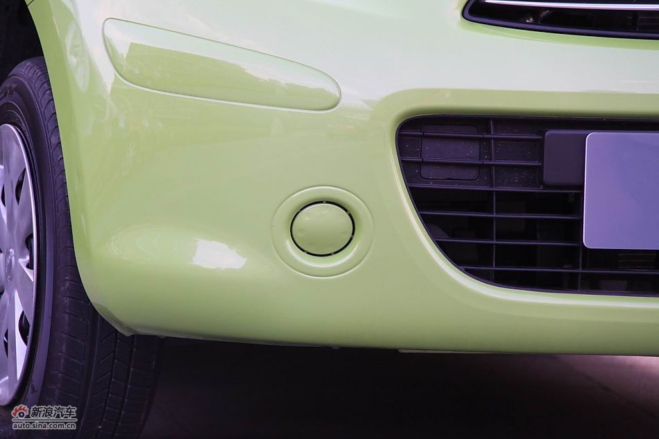 东风日产玛驰外观