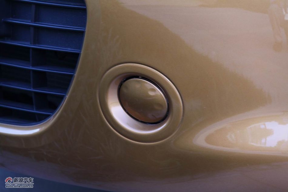 东风日产玛驰外观