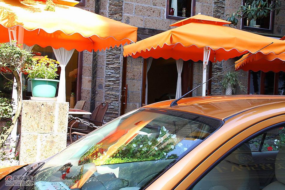 东风日产玛驰外观