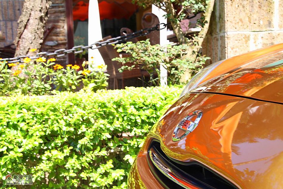 东风日产玛驰外观