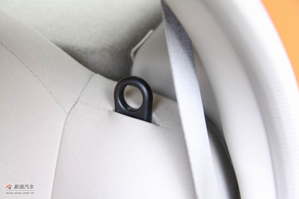 东风日产玛驰内饰