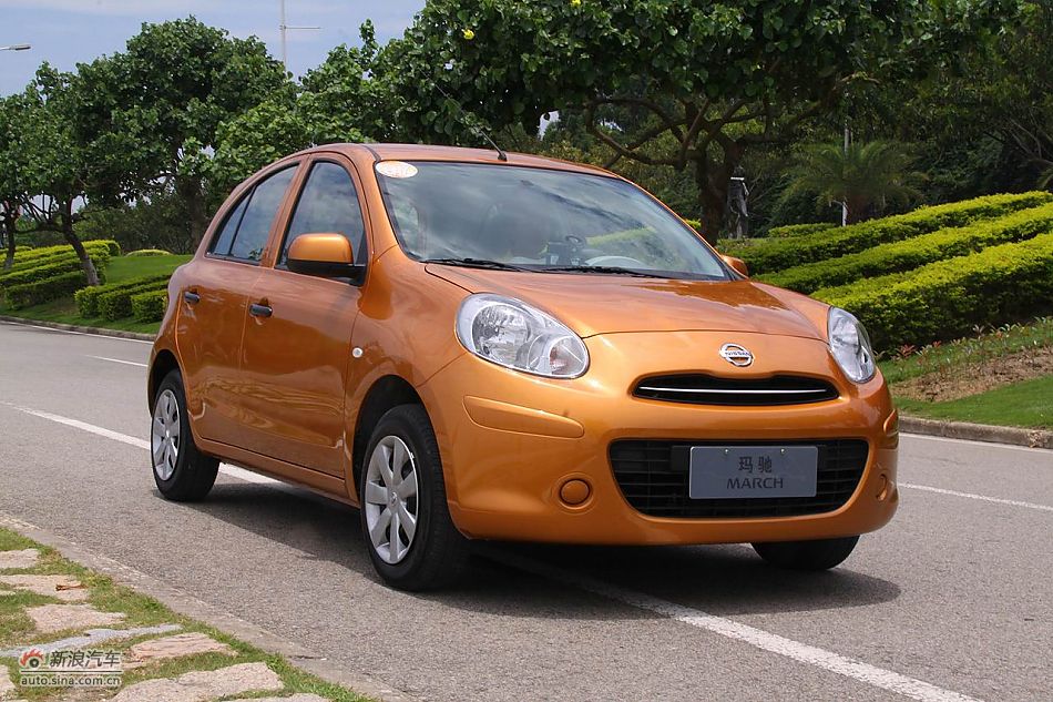 东风日产玛驰外观