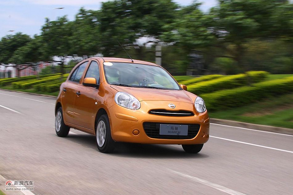 东风日产玛驰外观