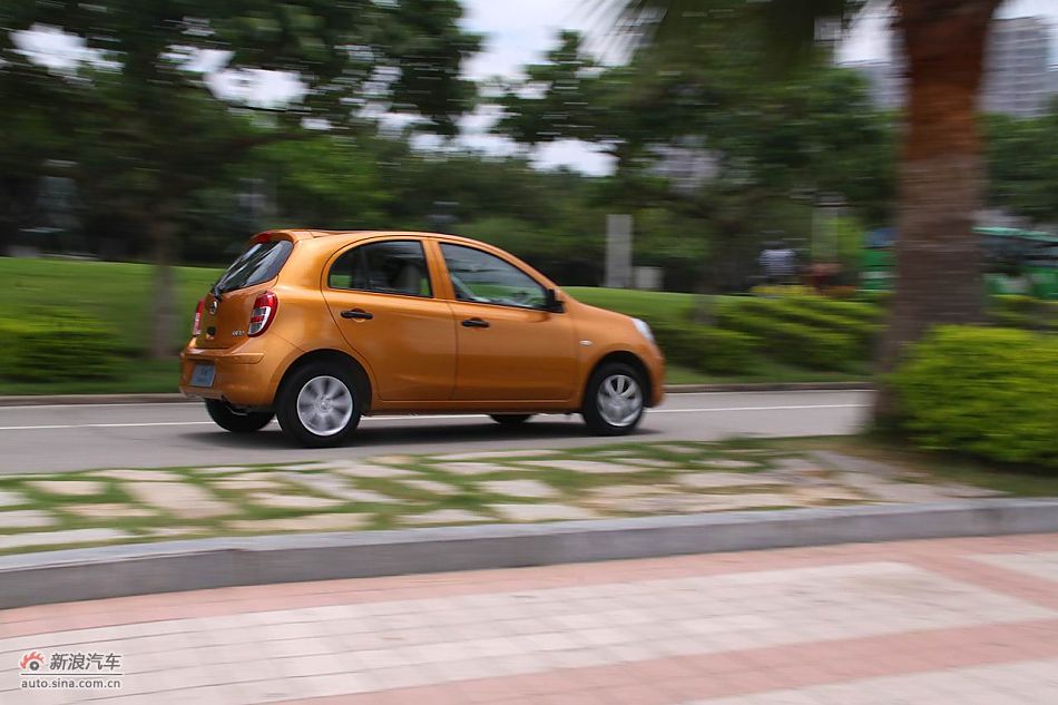 东风日产玛驰外观