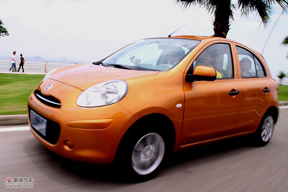 东风日产玛驰外观