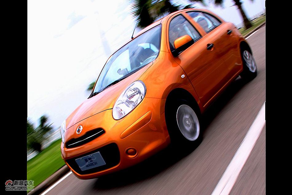 东风日产玛驰外观