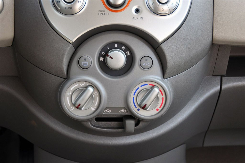 2011款 1.5XV AT易智版 内饰